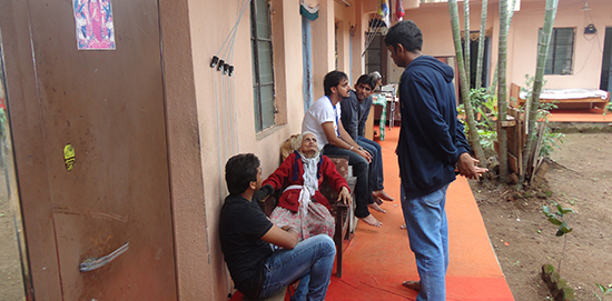 visit-to-sevadham-old-age-home-7
